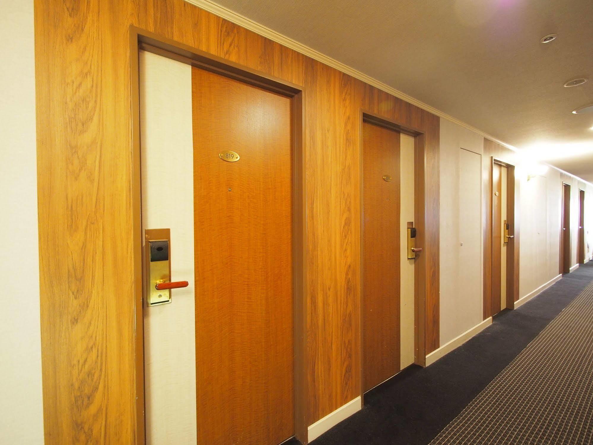 Yokohama Isezakicho Washington Hotel Eksteriør billede